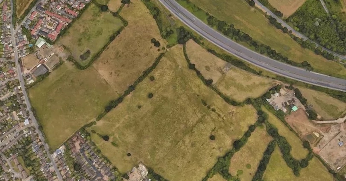 310 Green Belt homes by the M1 rejected