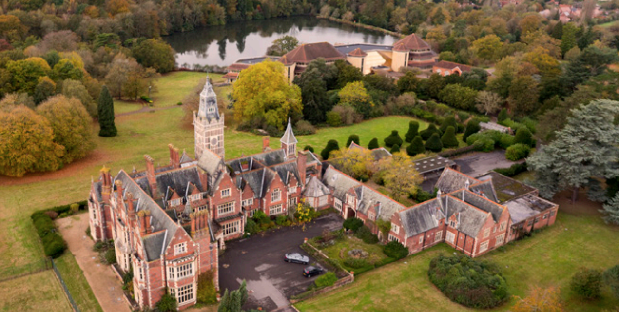 Manor house, offices and 139 acres of parkland goes on the market