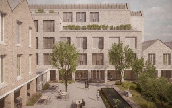 Support for six storey office next to Cambridge station