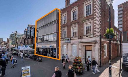 Staines town centre building goes up for auction