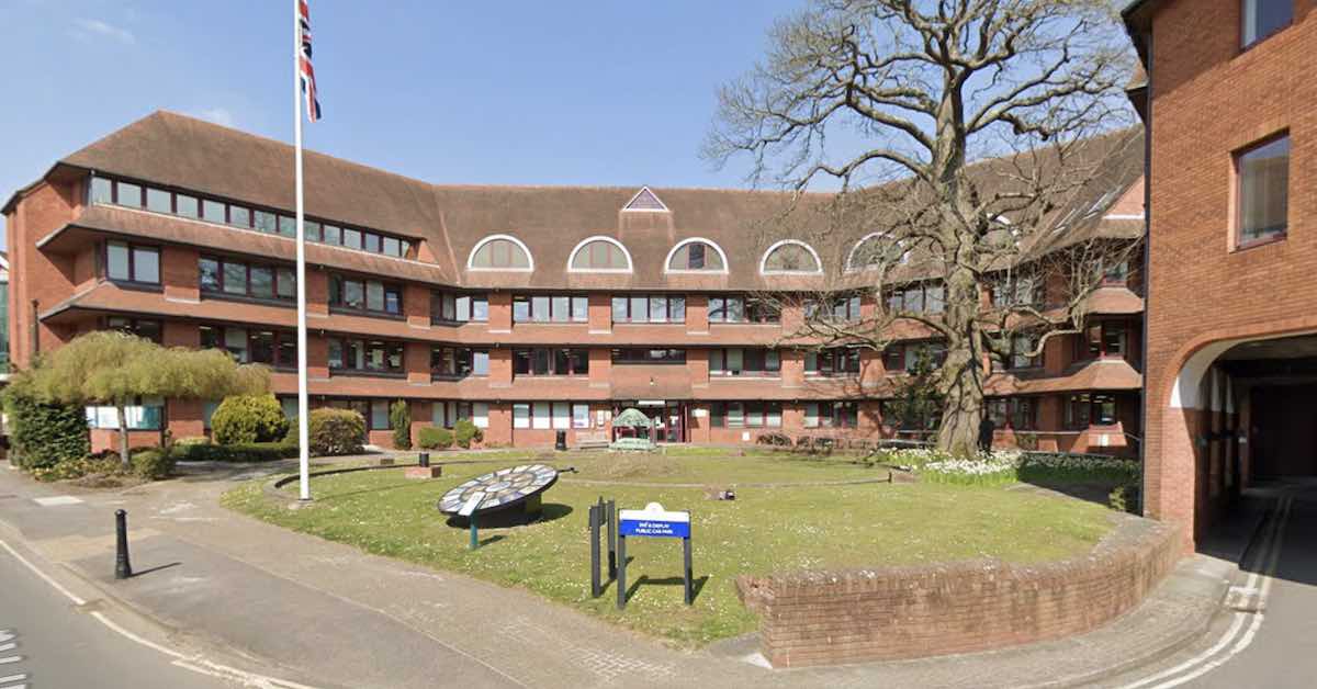 Council seeks to sell sites and lease its offices