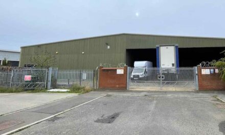 Warehouse sold to private investor