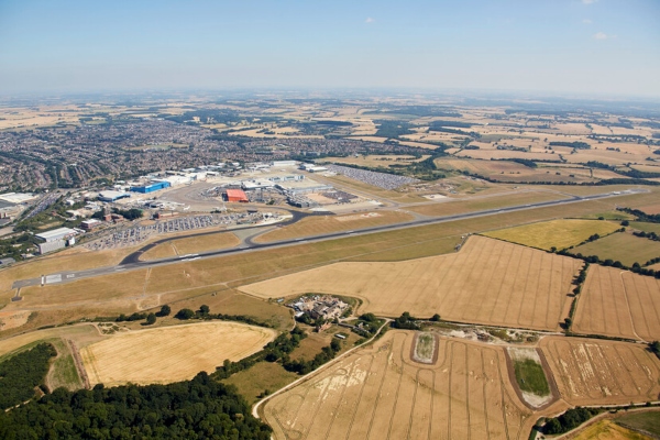 Luton Airport’s expansion plans delayed
