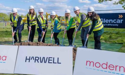 Ground broken at Moderna innovation centre