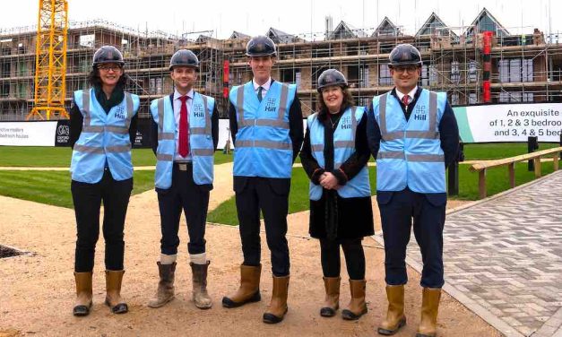 Housing Minister drops by at Oxford North scheme