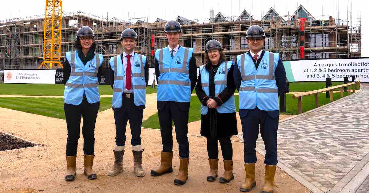 Housing Minister drops by at Oxford North scheme