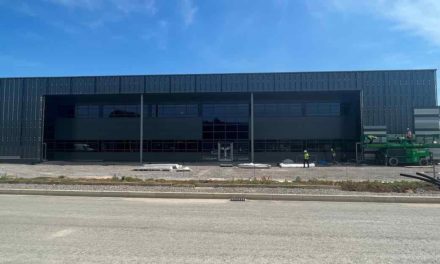 Lab and office building goes on show