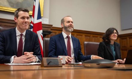 Business Secretary meets construction industry