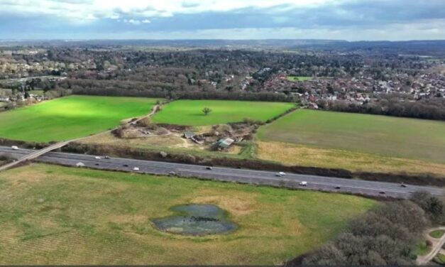 BGL and Cala exchange contracts on Cobham farm