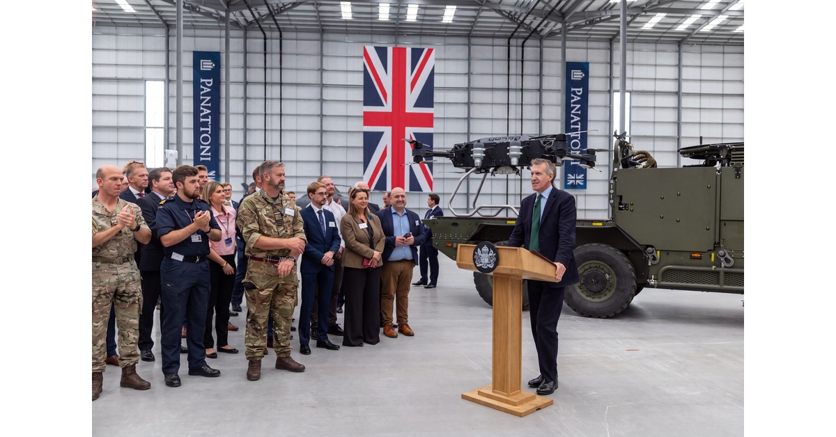 Panattoni welcomes Secretary of State for DroneTEX opening