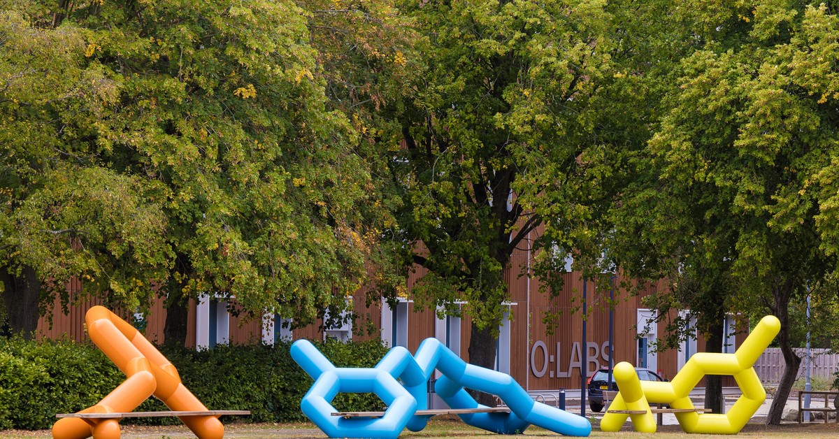 Harwell Campus and Diamond Light Source unveil new public artwork