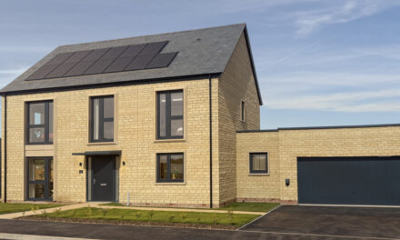 Blenheim displays new Oxfordshire scheme with show home