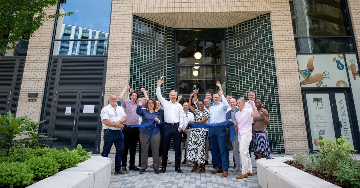 Hill and L&Q celebrate Kew Bridge Rise completion