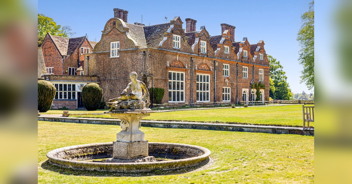 Hertfordshire’s Grade I listed Rothamsted Manor for sale
