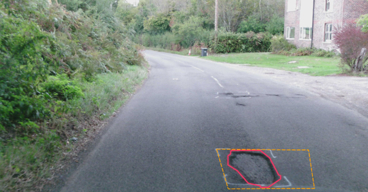 West Sussex trials AI pothole finder