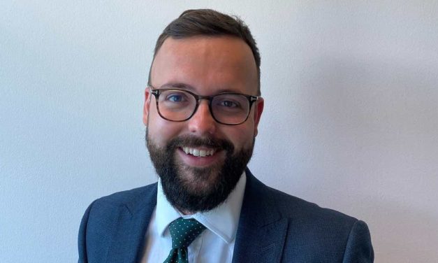 Tom Clempson promoted at Leaders Romans Group